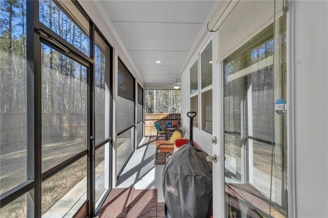 140 Amherst Way, Fayetteville, GA 30215