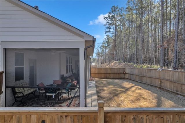 140 Amherst Way, Fayetteville, GA 30215