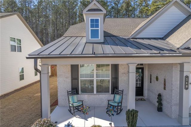 140 Amherst Way, Fayetteville, GA 30215