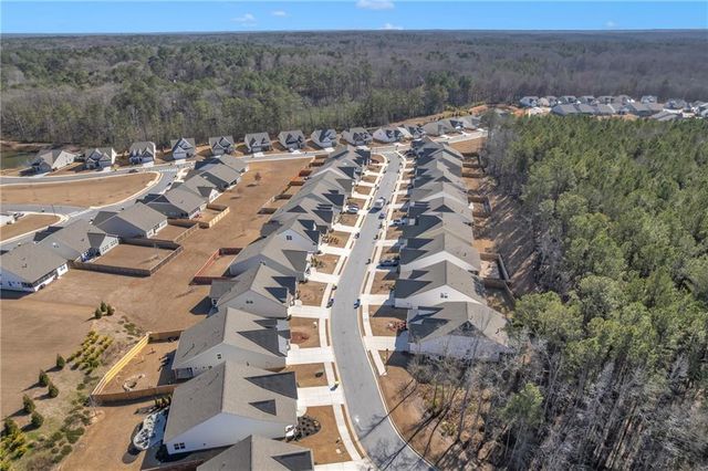 140 Amherst Way, Fayetteville, GA 30215