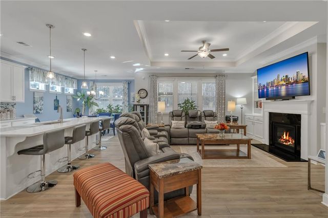 140 Amherst Way, Fayetteville, GA 30215