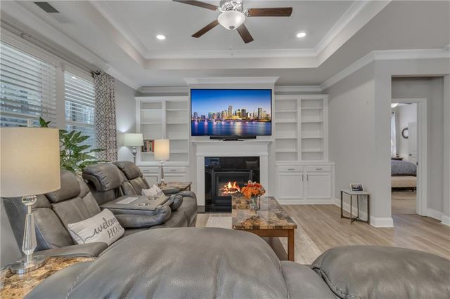 140 Amherst Way, Fayetteville, GA 30215