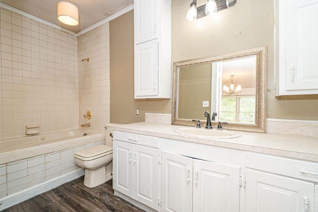 1108 N 2nd Street, Mcgehee, AR 71654