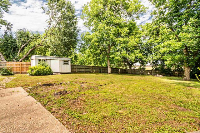 1108 N 2nd Street, Mcgehee, AR 71654