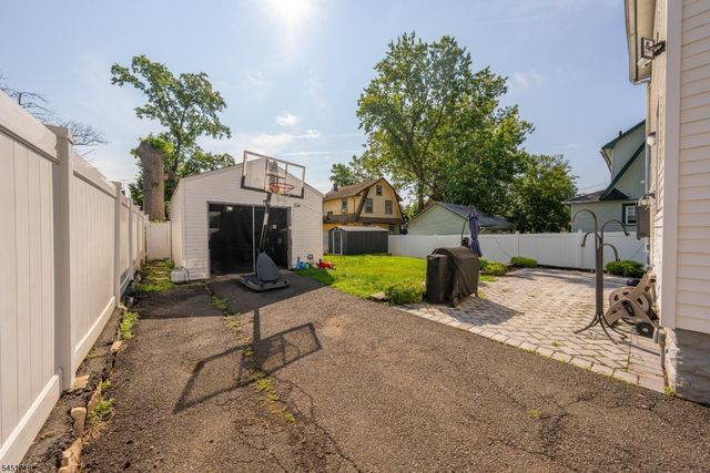 331 Thompson Avenue, Roselle Boro, NJ 07203
