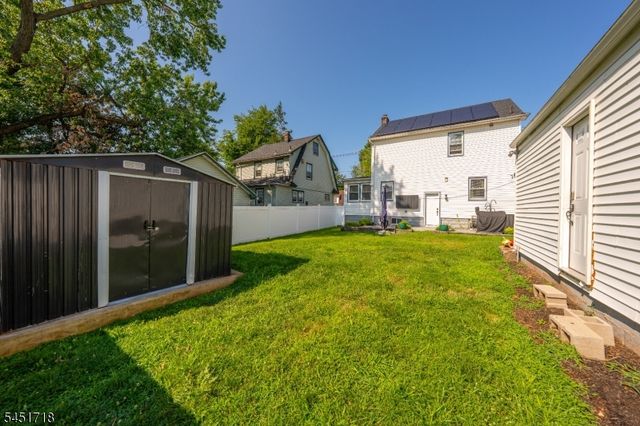 331 Thompson Avenue, Roselle Boro, NJ 07203