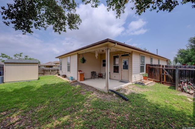 720 Hollow Ridge, Schertz, TX 78154