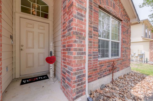 720 Hollow Ridge, Schertz, TX 78154