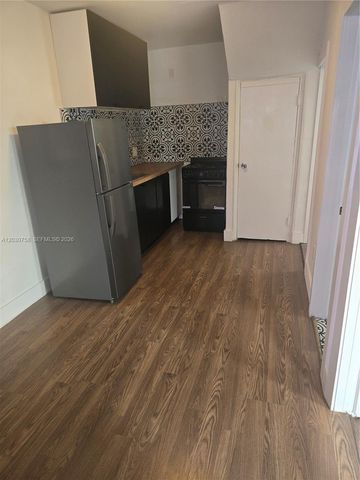 66 W 13th St 3, Hialeah, FL 33010