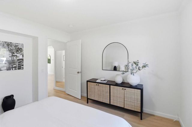 950 Hudson Street, Redwood City, CA 94061