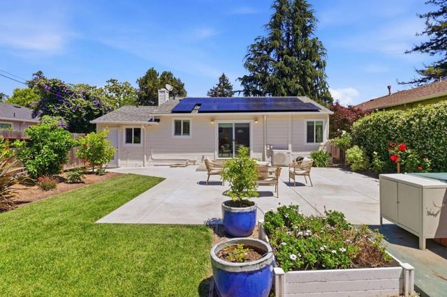 950 Hudson Street, Redwood City, CA 94061