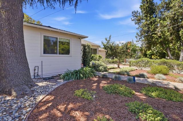 950 Hudson Street, Redwood City, CA 94061