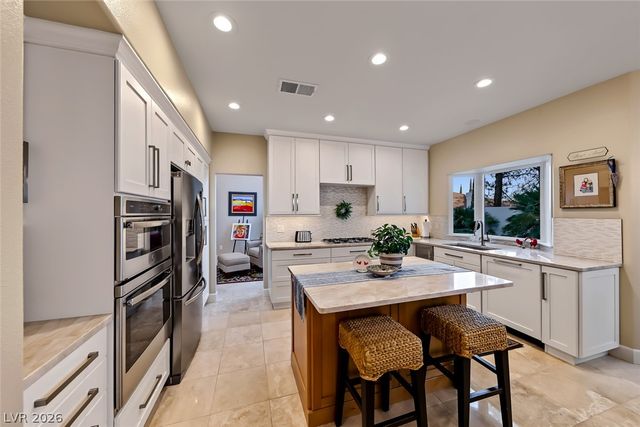 1608 Taylor Woodrow Drive, Las Vegas, NV 89117