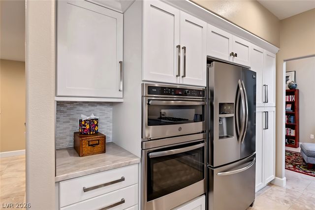 1608 Taylor Woodrow Drive, Las Vegas, NV 89117