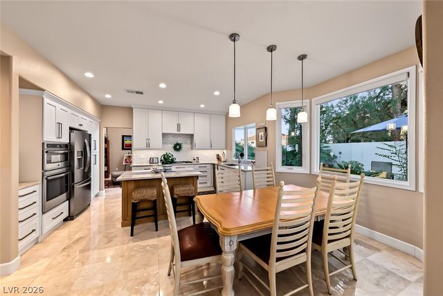 1608 Taylor Woodrow Drive, Las Vegas, NV 89117