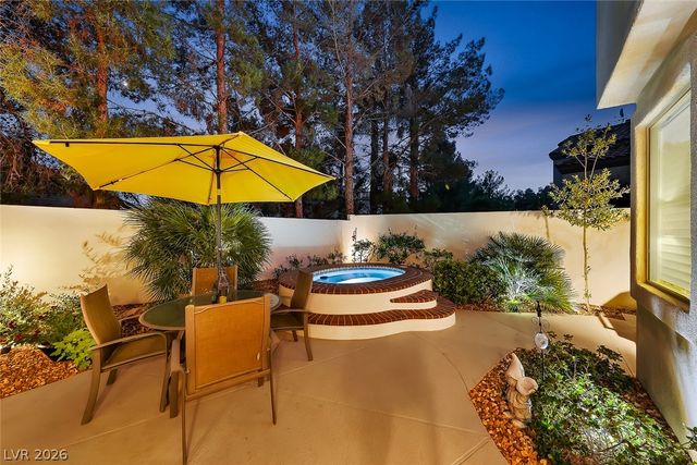 1608 Taylor Woodrow Drive, Las Vegas, NV 89117
