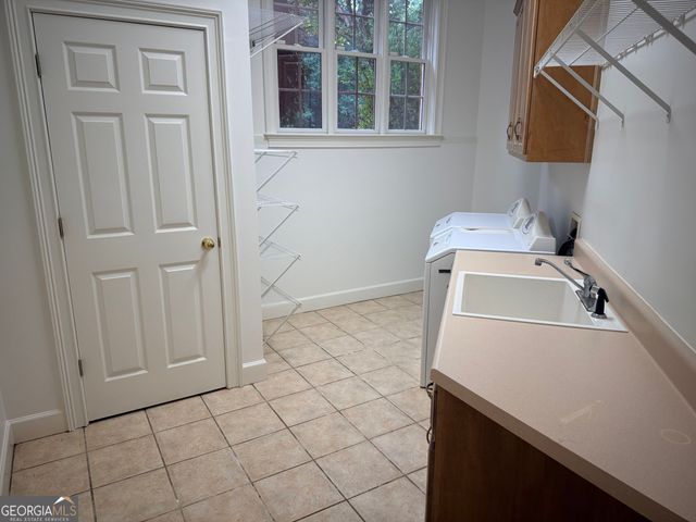 1171 River Run, Bishop, GA 30621