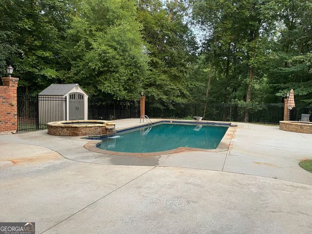1171 River Run, Bishop, GA 30621
