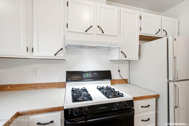 7721 Regal Mountain Drive, Anchorage, AK 99504