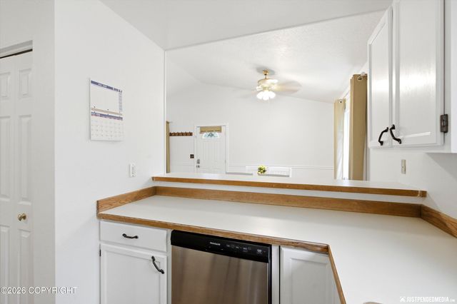 7721 Regal Mountain Drive, Anchorage, AK 99504