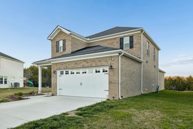 329 Almont Dr, Smyrna, TN 37167