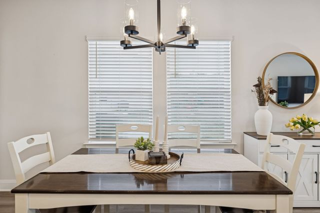 329 Almont Dr, Smyrna, TN 37167