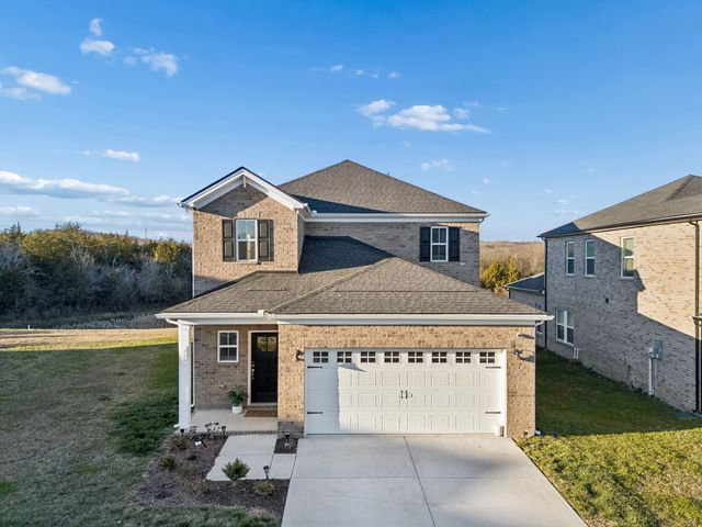 329 Almont Dr, Smyrna, TN 37167