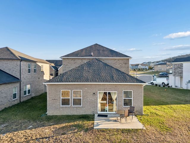 329 Almont Dr, Smyrna, TN 37167