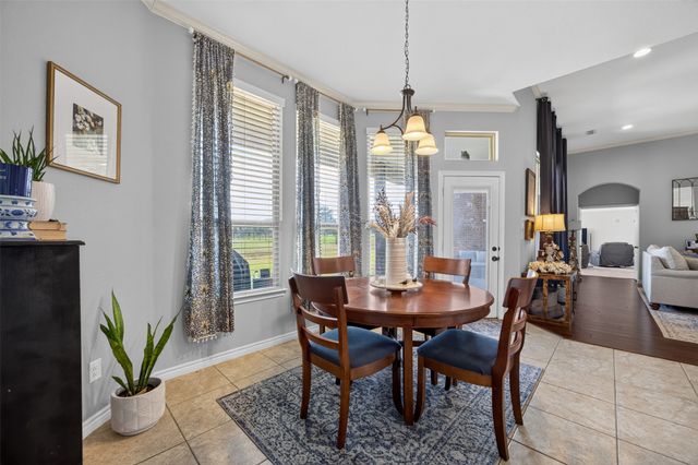 225 Diamond Rose Drive, Burleson, TX 76028