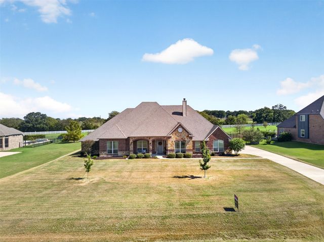 225 Diamond Rose Drive, Burleson, TX 76028
