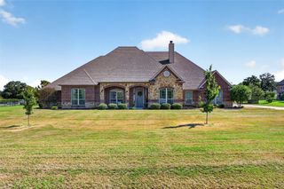 225 Diamond Rose Drive, Burleson, TX 76028