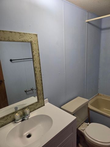 104 Jason Lane, Round O, SC 29474