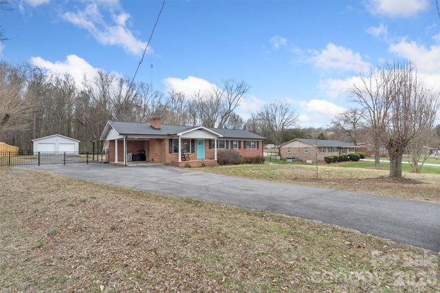 831 Rubens Road SW, Concord, NC 28027