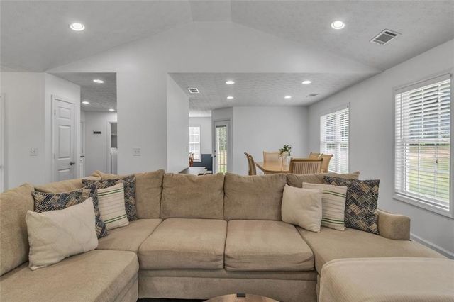 7020 Greenridge Drive, Loganville, GA 30052