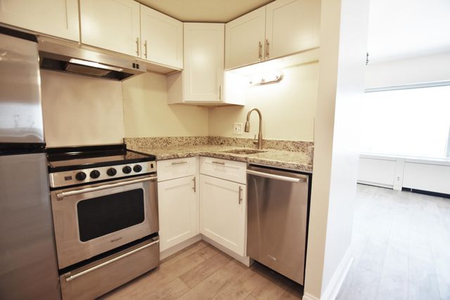 555 E William Street 23H, Ann Arbor, MI 48104