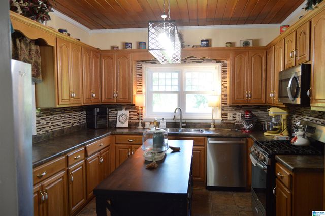 315 SW 9TH AVENUE, Childersburg, AL 35044