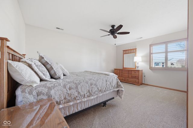 170 Warwick Way, Pendleton, IN 46064