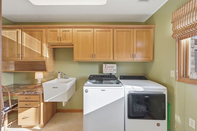 170 Warwick Way, Pendleton, IN 46064