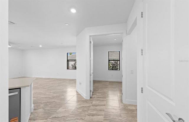 18833 INDIAN ROCK PLACE, Lakewood Ranch, FL 34211