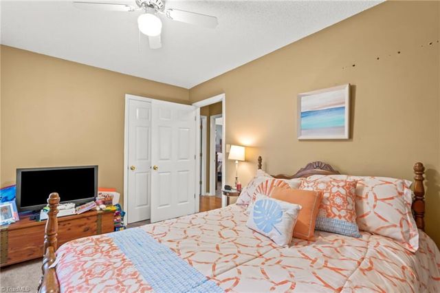 143 Shimmer Drive, Lexington, NC 27292