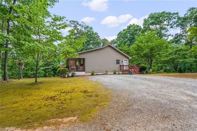 143 Shimmer Drive, Lexington, NC 27292