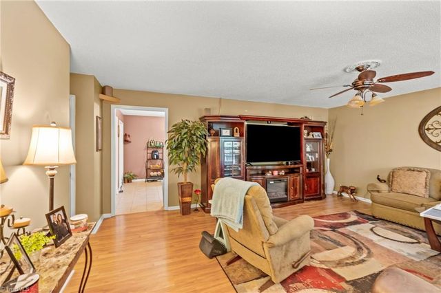 143 Shimmer Drive, Lexington, NC 27292