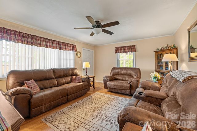 2359 Hendrix Road, Maiden, NC 28650