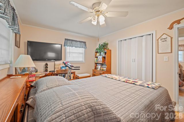 2359 Hendrix Road, Maiden, NC 28650