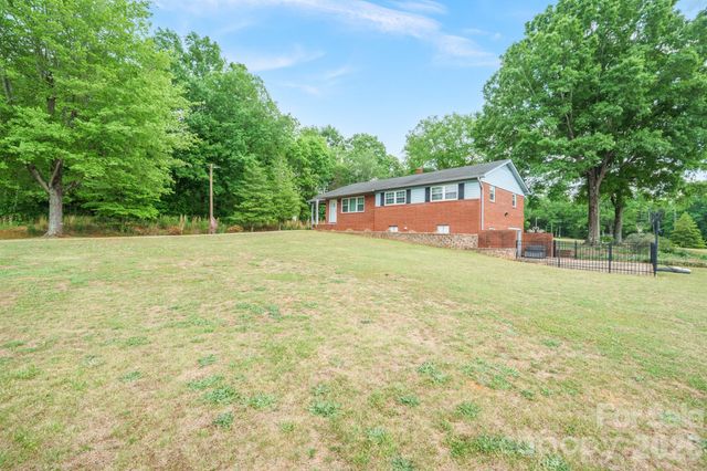 2359 Hendrix Road, Maiden, NC 28650