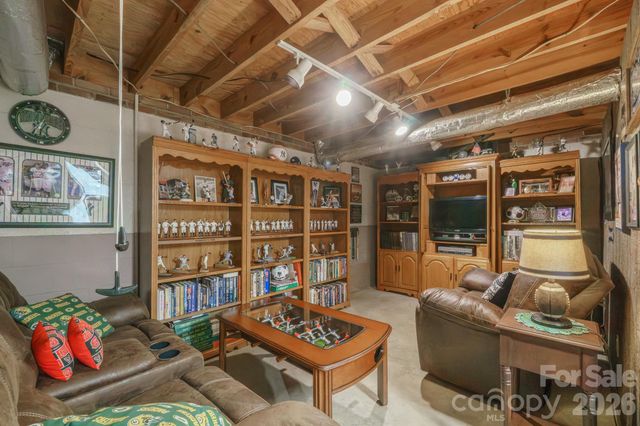 2359 Hendrix Road, Maiden, NC 28650