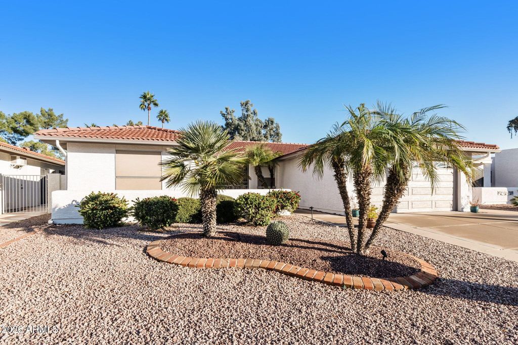 9748 E WATFORD Way, Sun Lakes, AZ 85248 — photo 2