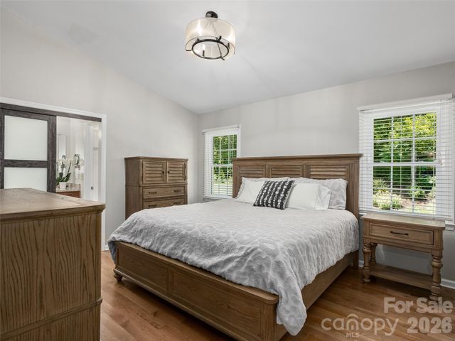 22 Southchase Drive, Fletcher, NC 28732