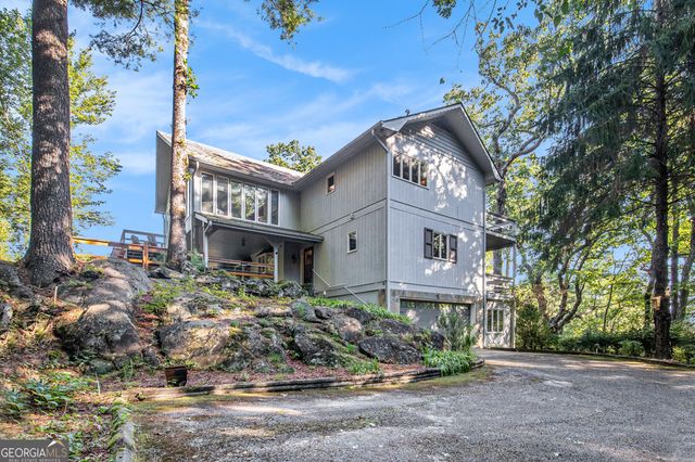 388 Alex Mountain Drive, Sky Valley, GA 30537