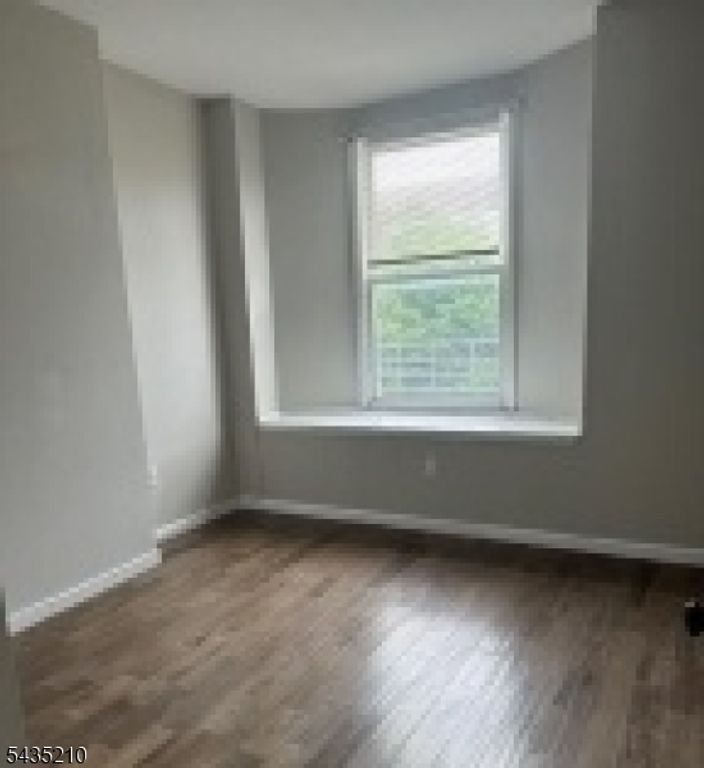 108 Peabody Pl, Newark City, NJ 07104 — photo 4